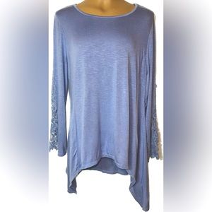 Soft Surroundings Blue Asymmetric Top Embroidered Lace Cutout #28915 Rayon Large